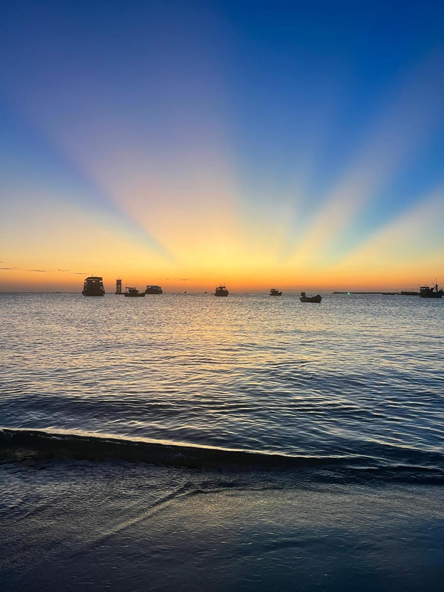Wave Sound Beach House フーコック エクステリア 写真